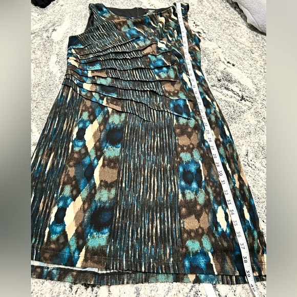 Libra Dress, SIZE LARGE, multicolour, some stretching, ruching, sleeveless - Picture 8 of 9